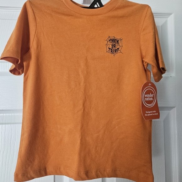 NWT Wonder Nation Halloween T-Shirt with Spiders & SpiderWeb Size XS (4-5) - Picture 1 of 5